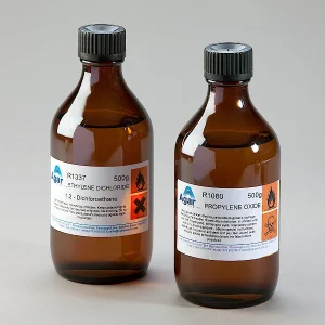 De- and rehydrating agents